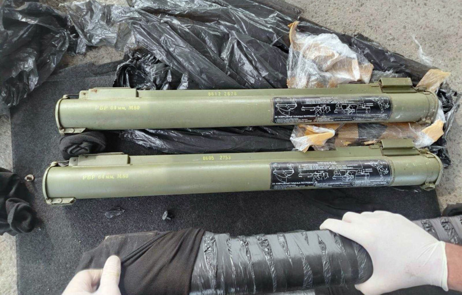 Hapšenje na granici: Hteo da uđe u Srbiju sa 4 raketna bacača FOTO