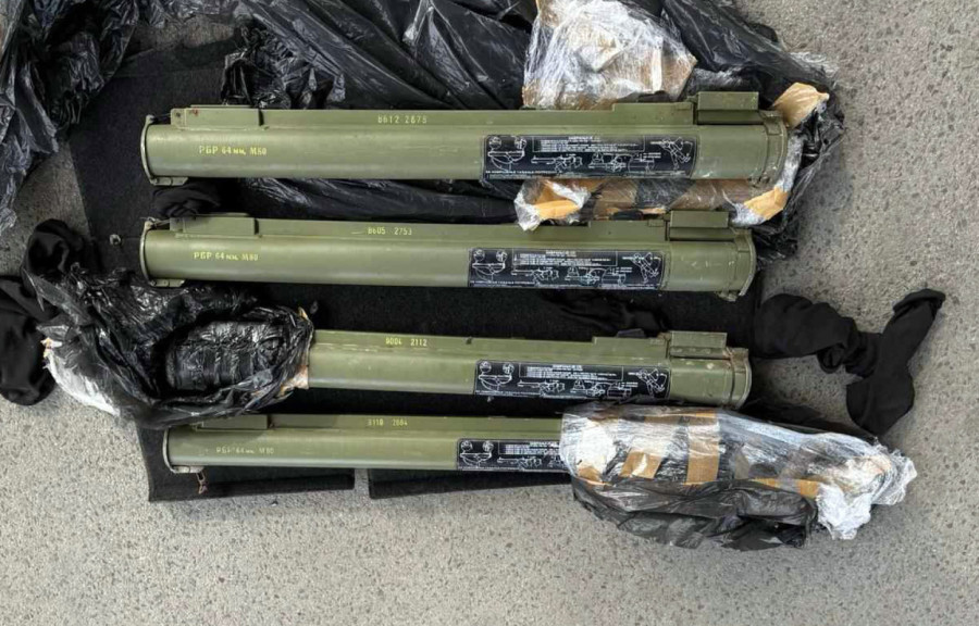 Hapšenje na granici: Hteo da uđe u Srbiju sa 4 raketna bacača FOTO