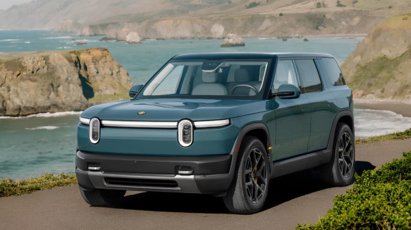 Novi Rivian R2 stiže u Evropu: Električni SUV cilja Teslin Model Y i BMW iX3 FOTO/VIDEO