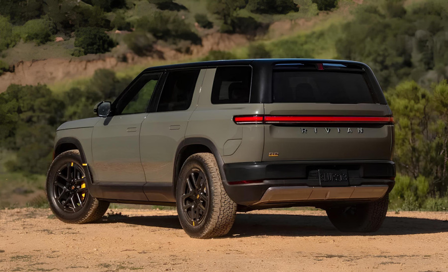 Novi Rivian R2 stiže u Evropu: Električni SUV cilja Teslin Model Y i BMW iX3 FOTO/VIDEO