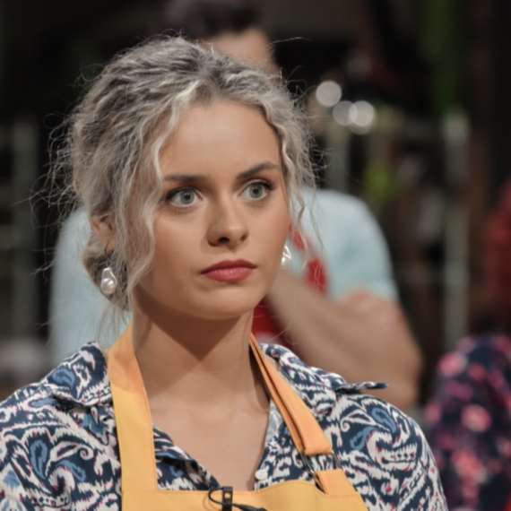 Hrabrost ili ludost?! Ona nikada ne jede meso, a baš njeno jelo je stavljeno pred sudije!