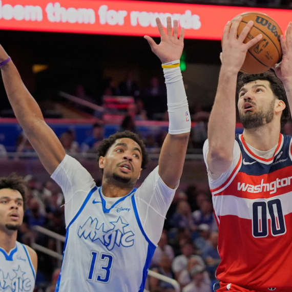 Dabl-dabl Vukčevića – Buker "izrešetao" Indijanu