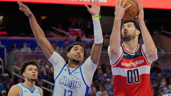 Dabl-dabl Vukčevića – Buker "izrešetao" Indijanu