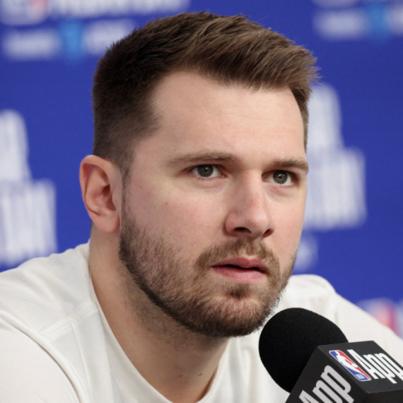 Luka Dončić i zvezda Netfliksove serije: Neodoljivo podseća na bivšu i svi misle da su u vezi FOTO