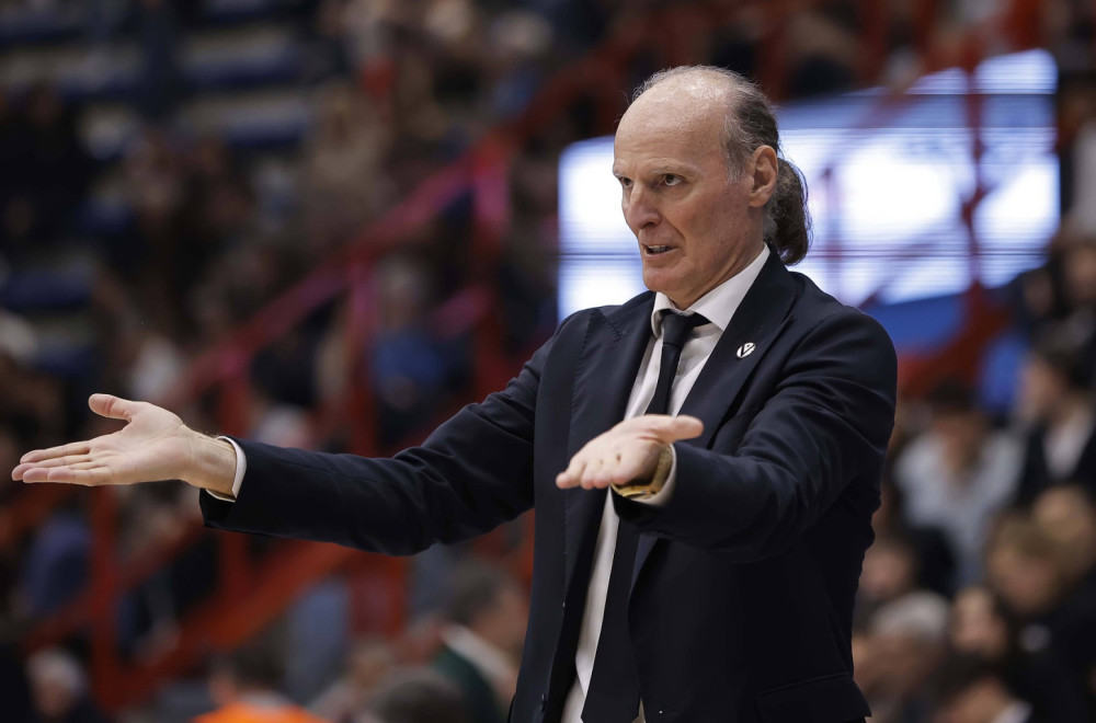 Izgleda da poraz od Partizana ne potresa mnogo Duška Ivanovića