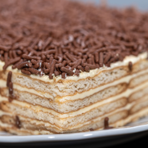 Bez mleka i jaja, a ukus čist luksuz: Hit slatkiš gotov za 15 minuta