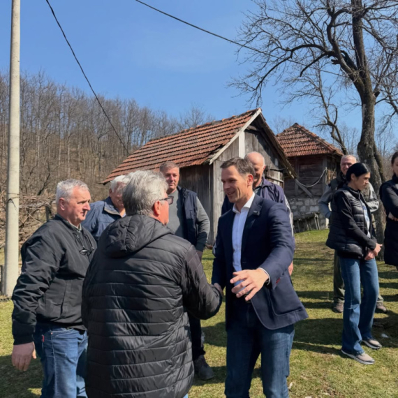 Mali obišao domaćinstvo Boškovića: "Oni su Srbija kakvu volim da vidim. Za ovakvu Srbiju se vredi boriti" FOTO