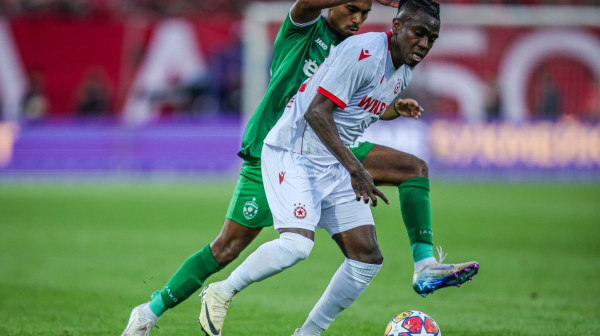 Crvena zvezda bacila oko na Kamerunca