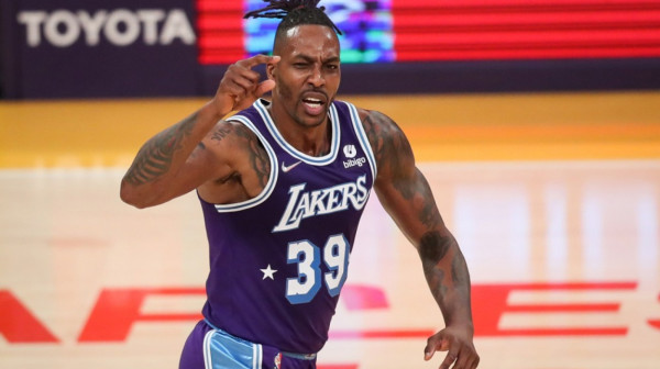 Supermen skinuo plašt – Dvajt Hauard završio karijeru