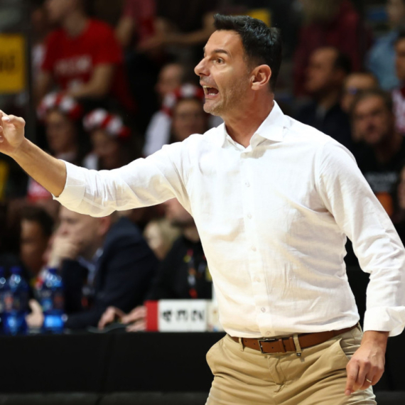 "'FIBA Lebron' morao više u Partizanu"; "Kad 'večiti' otimaju – u redu, a obrnuto je problem?"