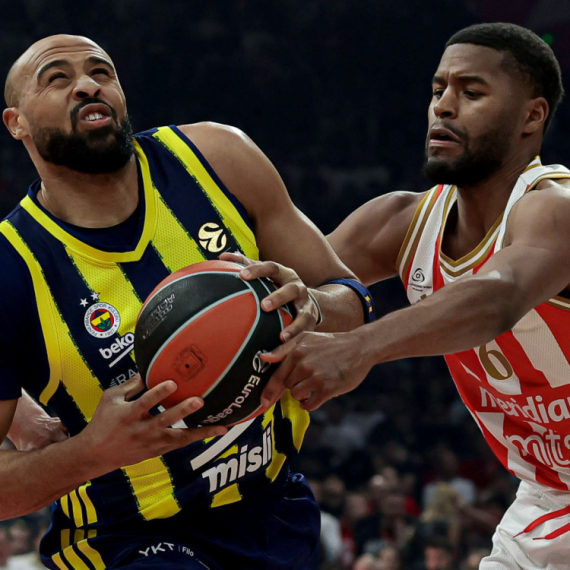 Zvezda se  vratila i vodi!