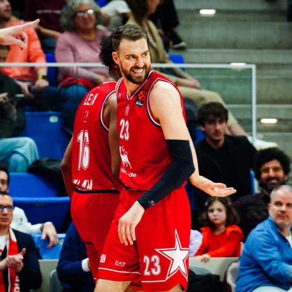 Gudurić u klubu "3K" – Micić naneo četvrti poraz u nizu Barsi VIDEO