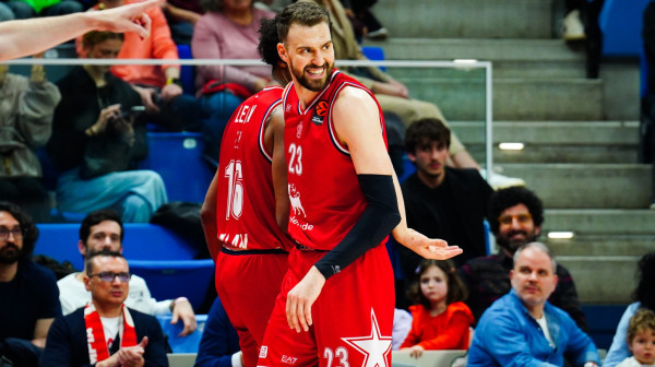 Gudurić u klubu "3K" – Micić naneo četvrti poraz u nizu Barsi VIDEO