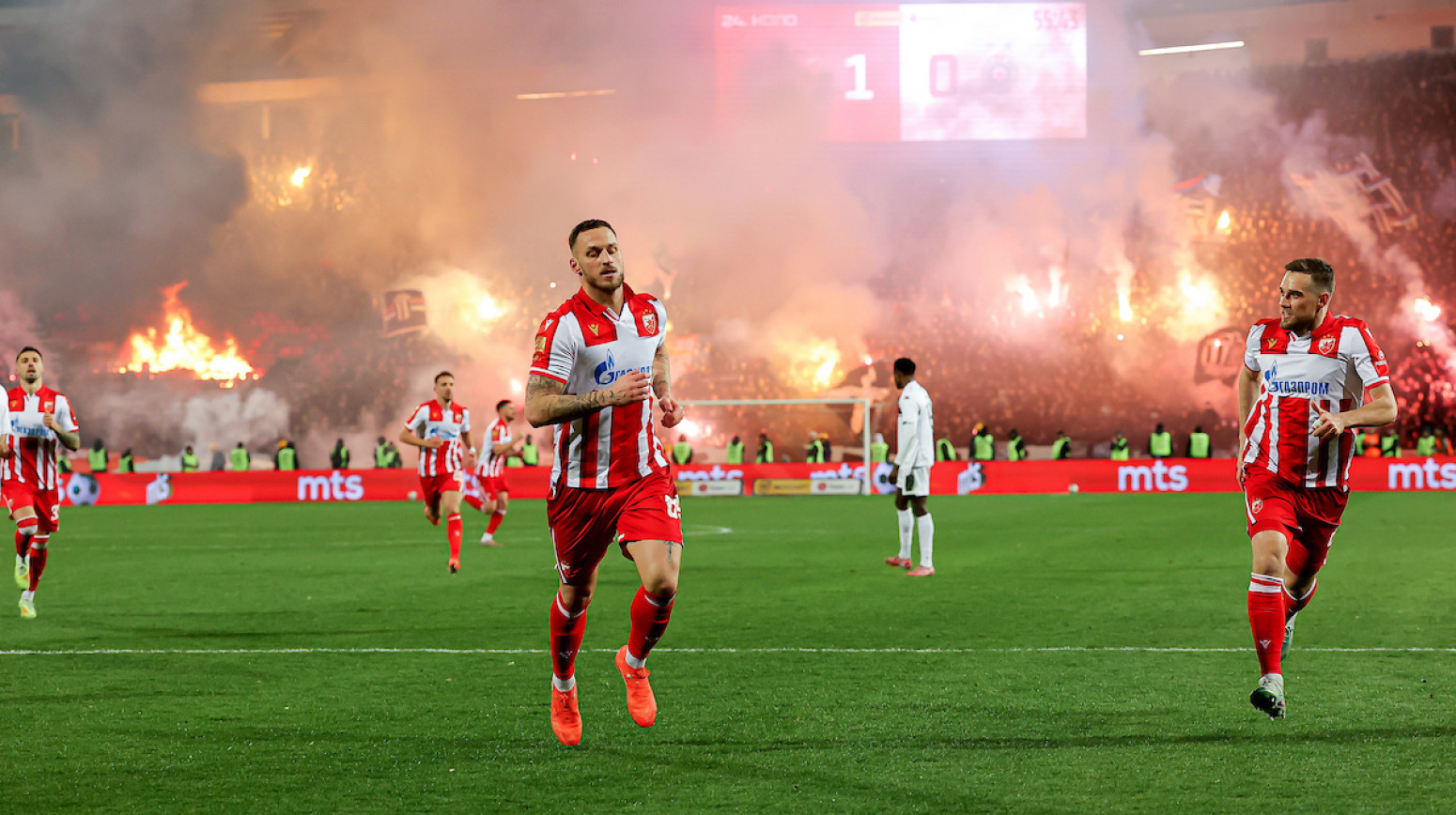 FSS kaznio Zvezdu i Partizan zbog haosa na 178. "večitom" derbiju