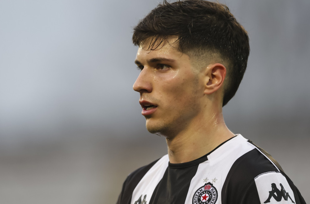 Uskoro brat na brata u večitom debiju