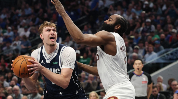 Bizarna scena u NBA: Gde ste pošli? VIDEO