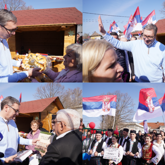 Vučić u varoši Azanja; Dočekan velikim aplauzom, vijore se srpske trobojke; Ori se "Aco, Srbine" FOTO/VIDEO