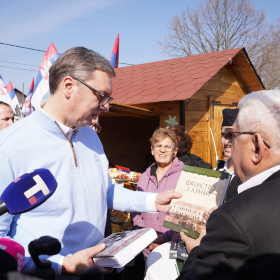 Vučić najavio rekonstrukciju bolnice: "Ovo je najvažniji projekat za celu Palanku"