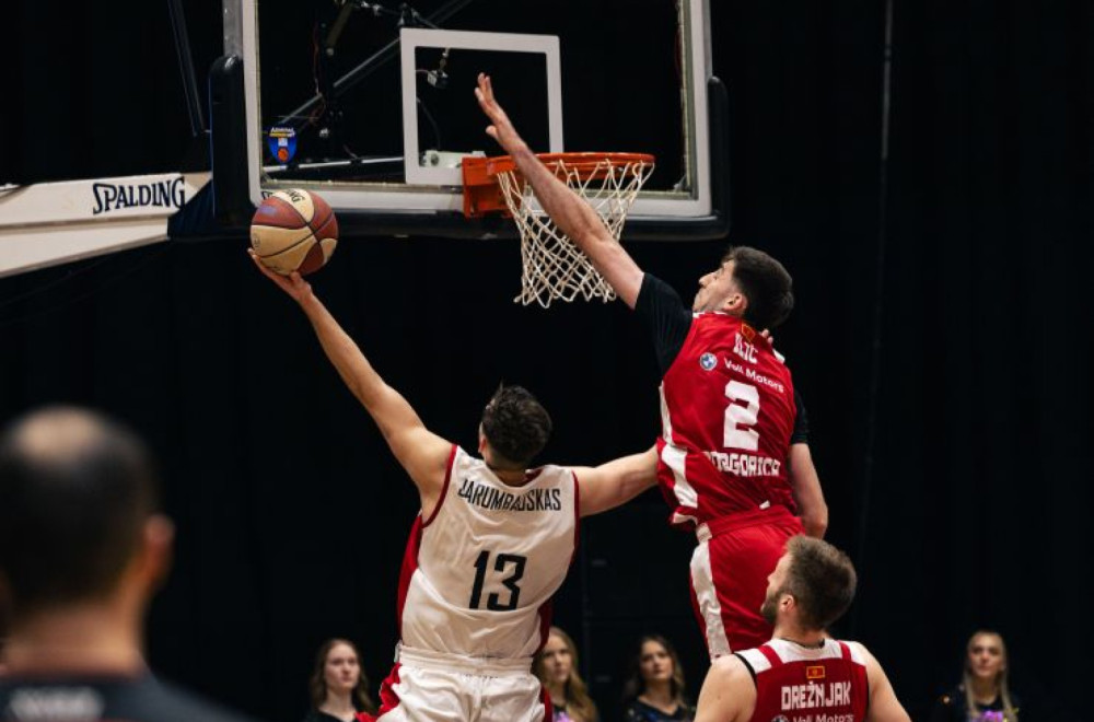 Studenti poraženi u Beču