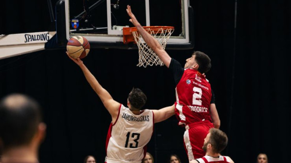 Studenti poraženi u Beču