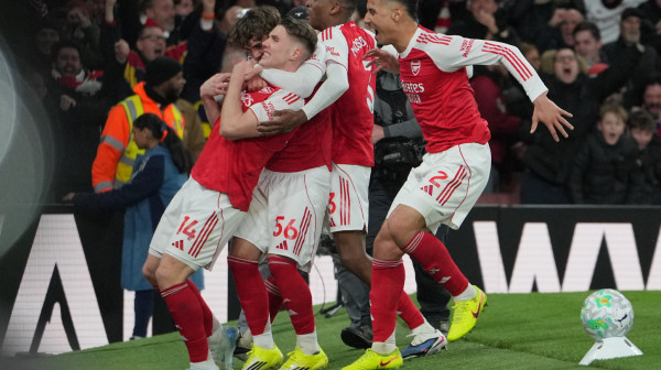 Pikford se obrukao za sve pare – u 89' poklonio pobedu Arsenalu!