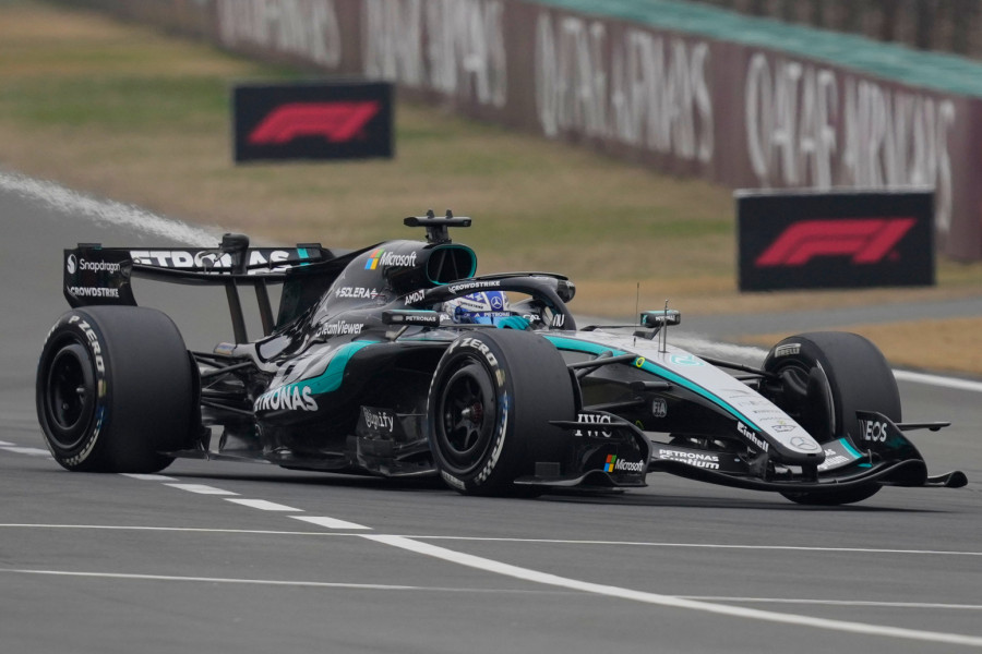 Drama: Mercedes pod istragom FOTO/VIDEO