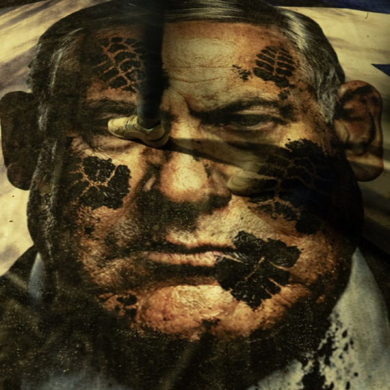 Zastrašujuća poruka iz Teherana; Lov počinje