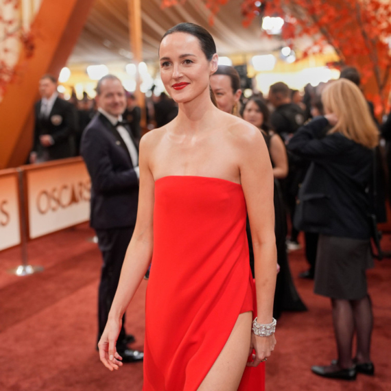 Zvezde pristižu na crveni tepih: Sve je spremno za događaj godine FOTO