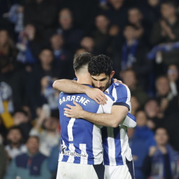 Sosijedad sa pola gasa do 10. pobede