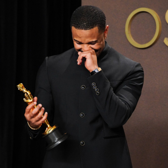 "Bog je dobar": Suze i emotivan govor nakon osvajanja prvog Oskara FOTO/VIDEO