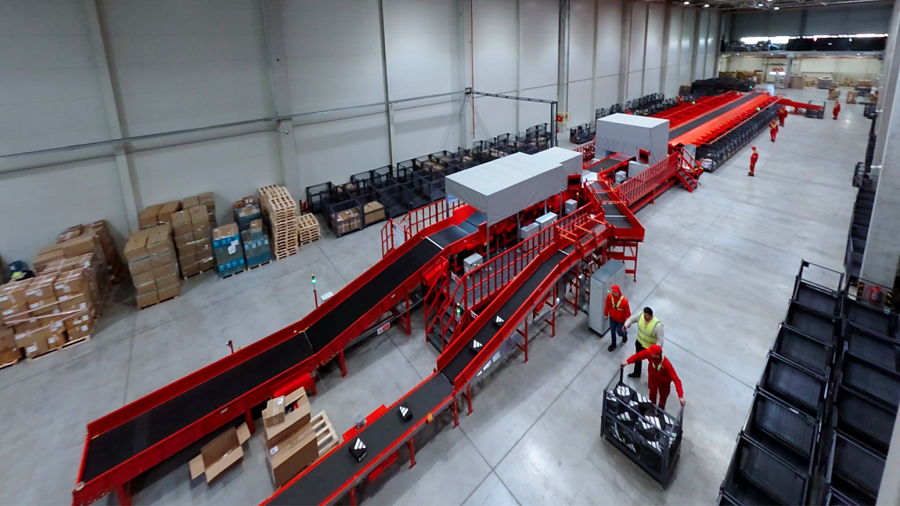 Transfera nastavlja e-commerce revoluciju: Puštena u rad nova mašina za sortiranje pošiljaka