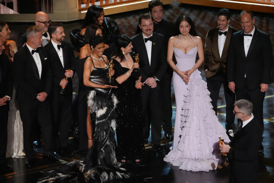 Ostala bez Oskara, pa napravila scenu: Stavio je ruke na ženu FOTO/VIDEO