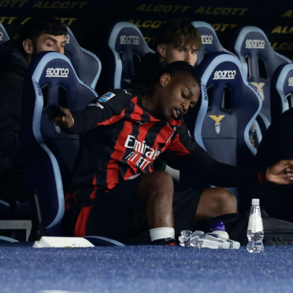 Leao "divljao" posle izmene – odgurnuo Alegrija; "Razlog je 'Kapetan Amerika'" VIDEO