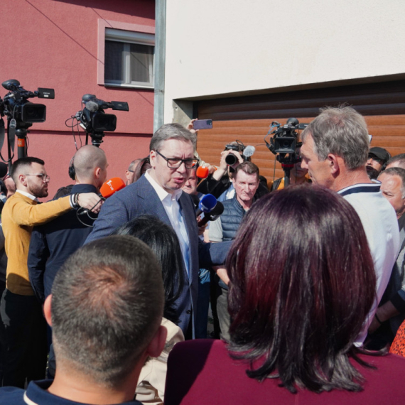 Vučić o blokaderima: "Neko vas iznenadi sopstvenom glupošću, da niste u stanju da se spustite na njihov nivo"