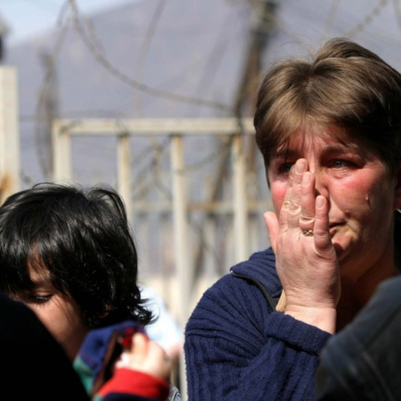 Martovski pogrom – godišnjica terora i progona Srba na KiM; "Jedno od najbolnijih sećanja" FOTO