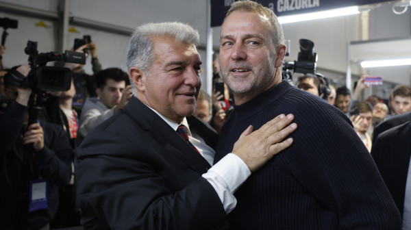 Laporta potvrdio: Flik ostaje u Barseloni