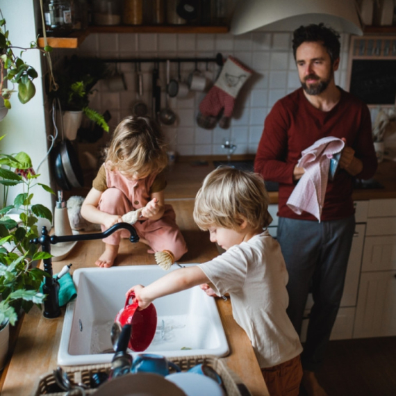 Roditelji, živite u zabludi: IQ nije pokazatelj uspeha vašeg deteta, već ove veštine