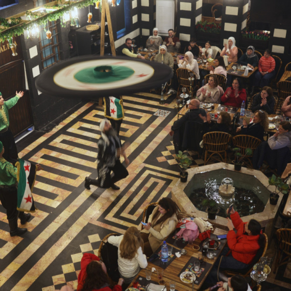 Nova kontroverzna odluka vlasti: U Damasku ograničena prodaja alkohola