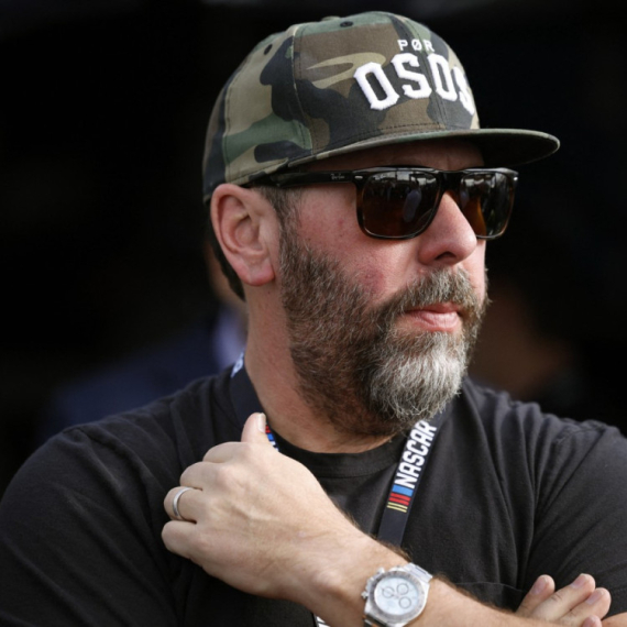 Slavni komičar za dlaku izbegao smrt: "Požar je izbio za 15 sekundi" FOTO/VIDEO