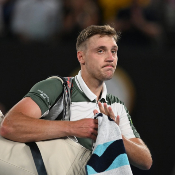 Nećete verovati šta čitate – evo zašto Međedovića nema u Americi