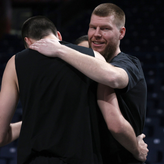 Partizan za prestiž, Dubai za plej-of