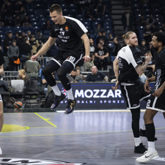 Partizan za prestiž, Dubai za plej-of