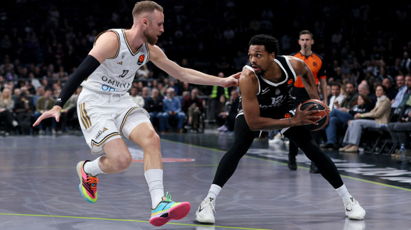 Loš start Partizana, Dubai u seriji!