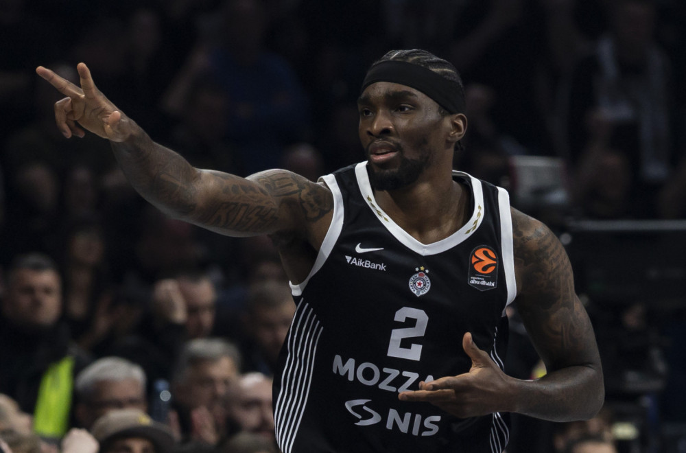 Strašna serija Partizana!