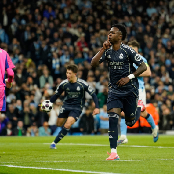 Poniženje Čelsija! Arsenal grabi ka četvrtfinalu