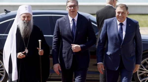 Napad na tri stuba srpstva: Kada sruše Vučića, Vojsku i Srpsku pravoslavnu crkvu – cilj je slom Srbije