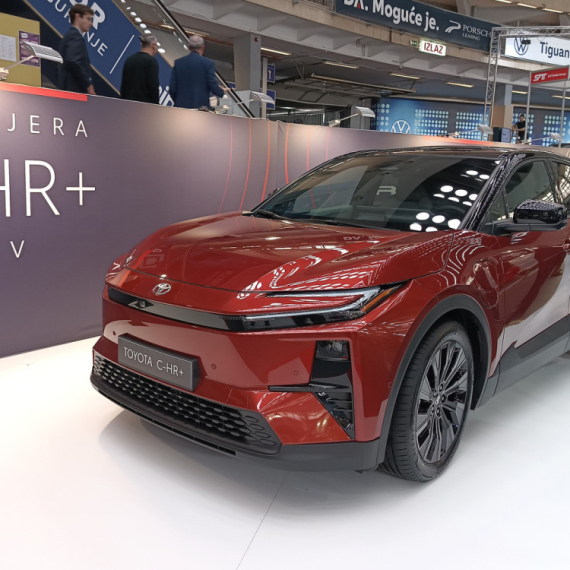 Toyota kritikovana zbog sporog razvoja EV, a rivali koji su požurili sada menjaju planove