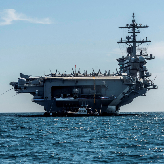 "Abraham Linkoln" je pogođen? FOTO