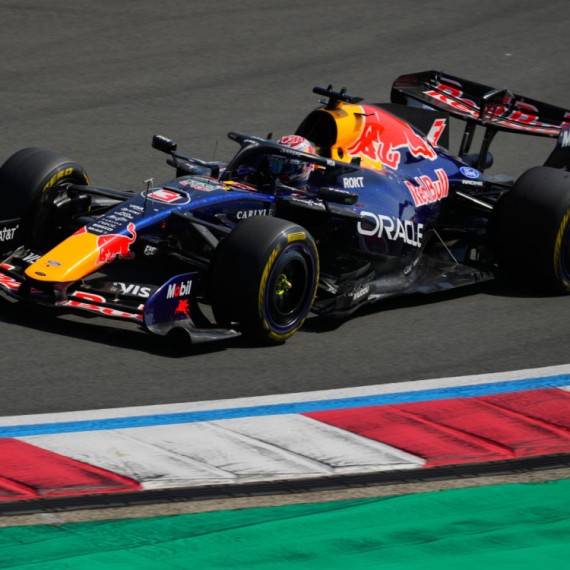 Šumaher kritikuje Ferstapena: "Prestani da kukaš"