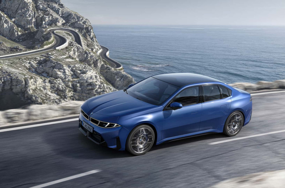 BMW i3 menja pravila igre: Legendarna Serija 3 ulazi u električnu eru FOTO